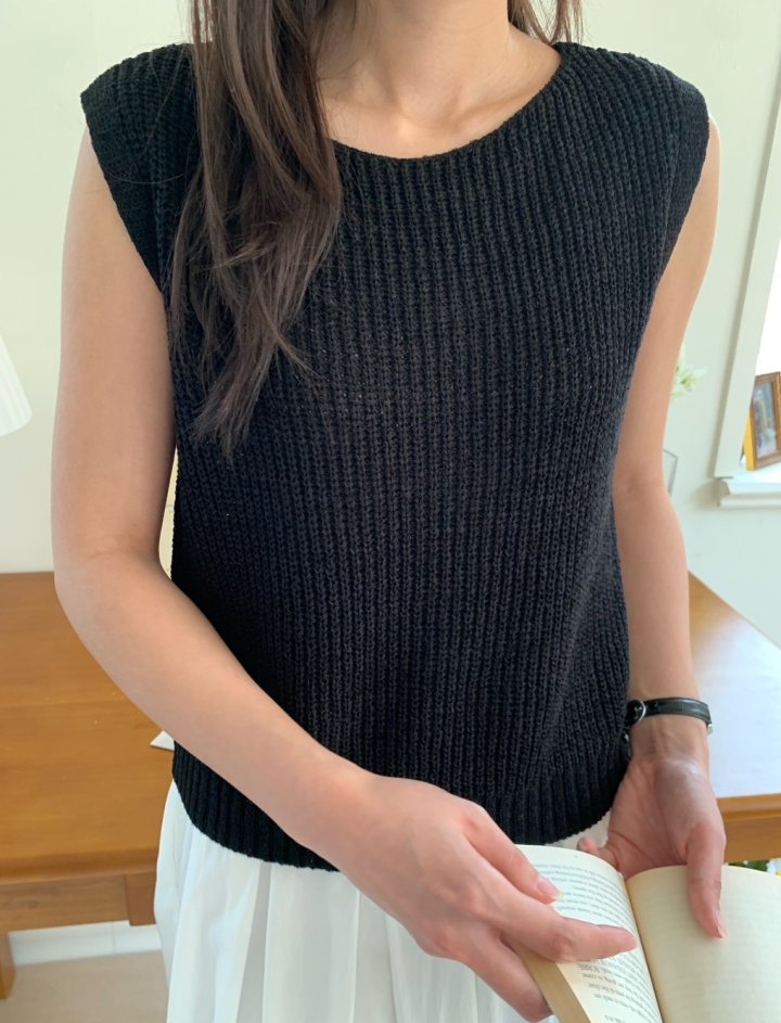 Allu - Korean Women Fashion - #vintageinspired - Boat Neck Hacci Sleeveless - 9