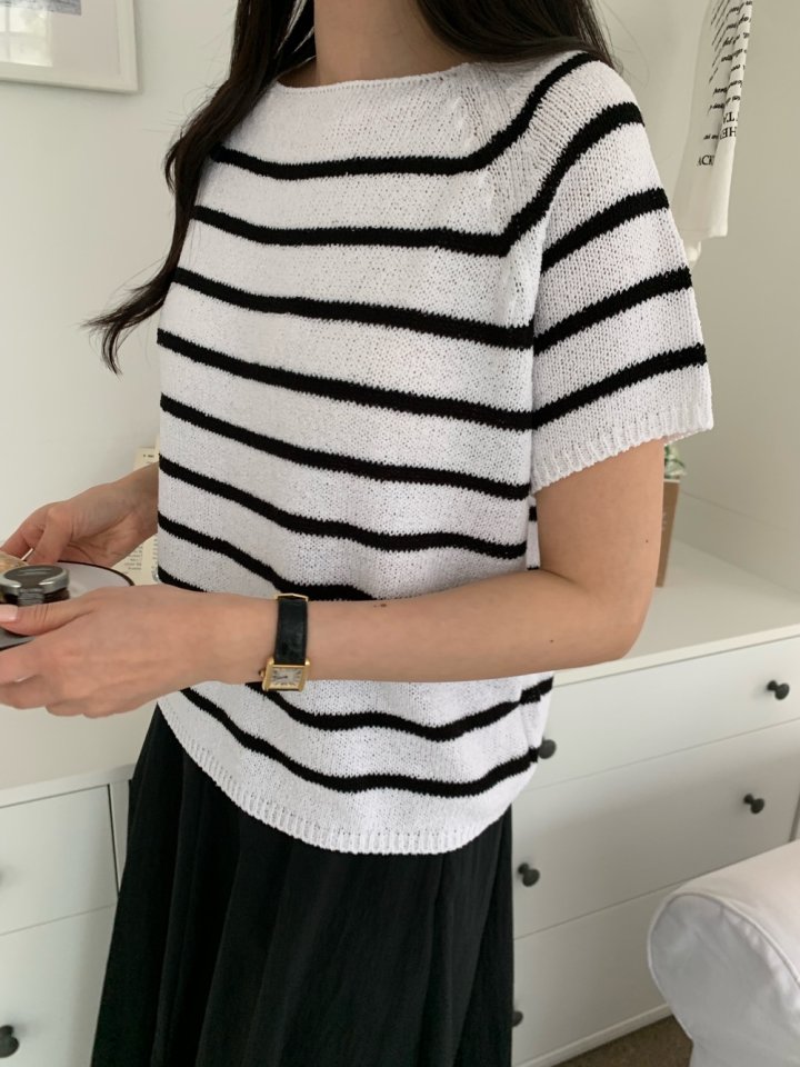 Allu - Korean Women Fashion - #womensfashion - Square Stripe Knit