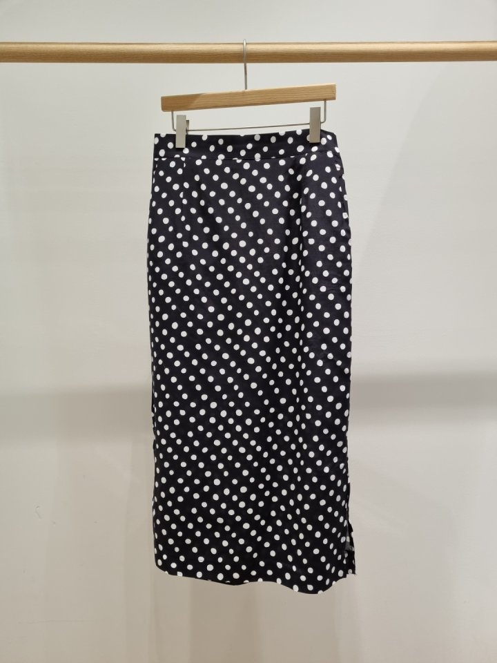 Allu - Korean Women Fashion - #womensfashion - Dot Side Slit Skirt - 2