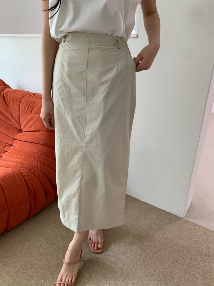 Allu - Korean Women Fashion - #womensfashion - Long Span H Skirt - 11
