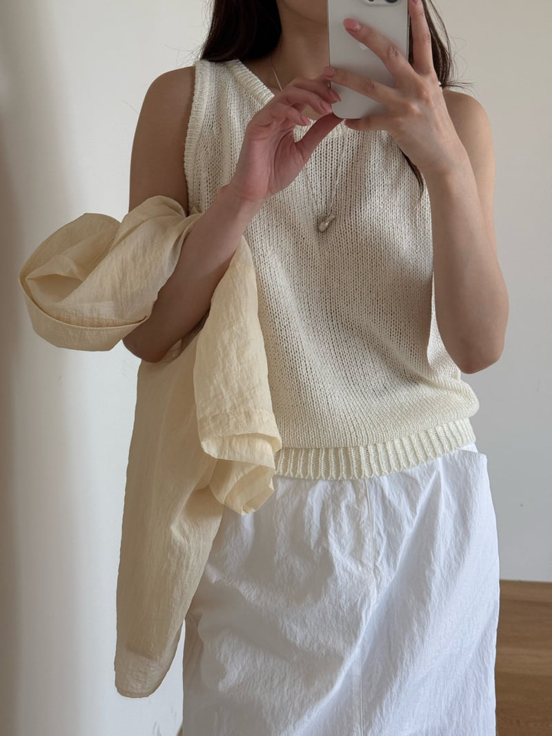 Amygrace - Korean Women Fashion - #momslook - Pin Linen Knit Sleeveless - 2