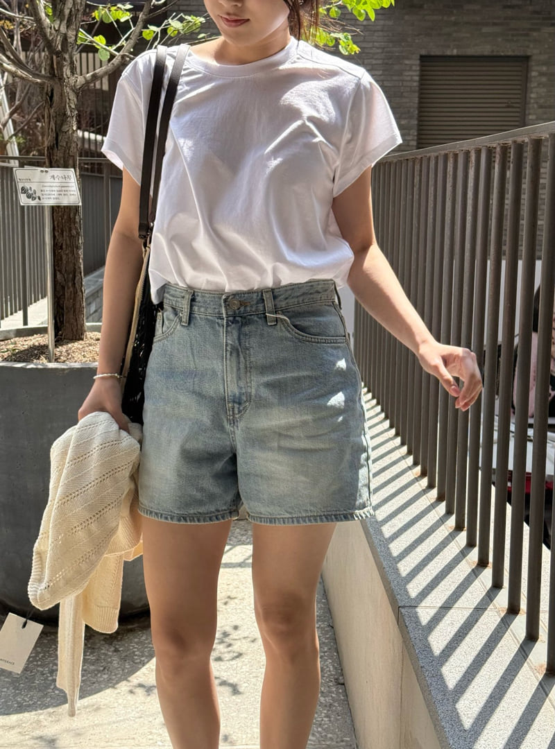 Amygrace - Korean Women Fashion - #momslook - Simple Short Sleeve Tee - 6