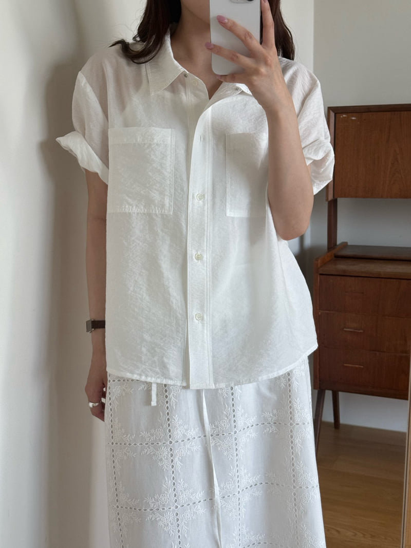 Amygrace - Korean Women Fashion - #momslook - Plain Pocket Short Sleeve Shirt - 9