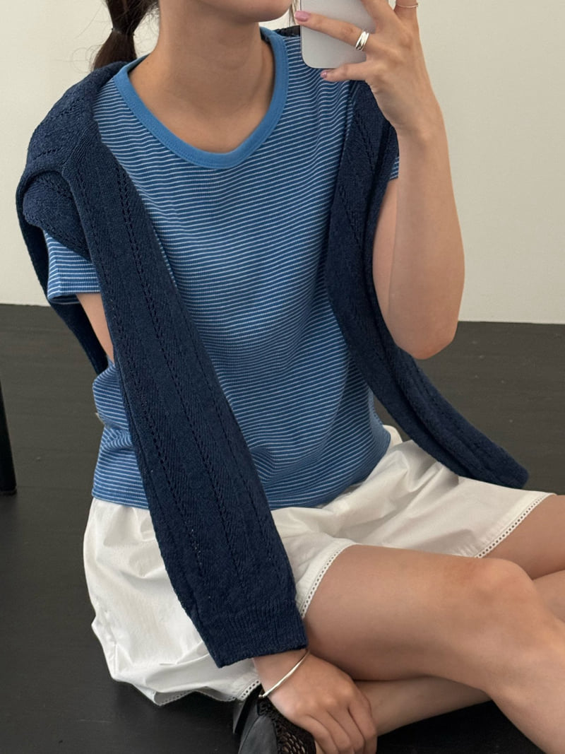 Amygrace - Korean Women Fashion - #momslook - Ringo Stripe Tee - 9