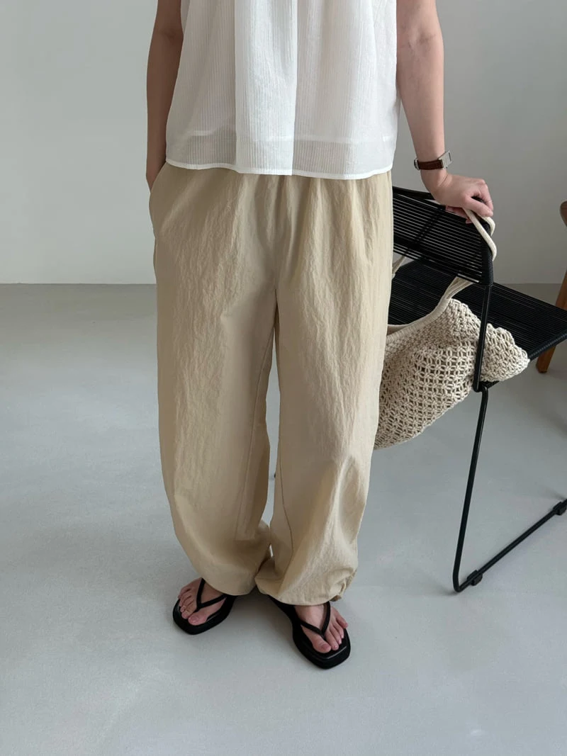 Amygrace - Korean Women Fashion - #momslook - Stuffer Banding Pants - 8