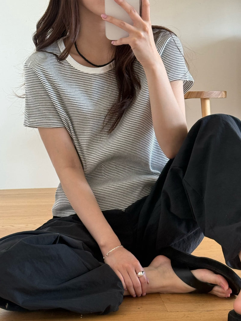 Amygrace - Korean Women Fashion - #shopsmall - Ringo Stripe Tee - 2