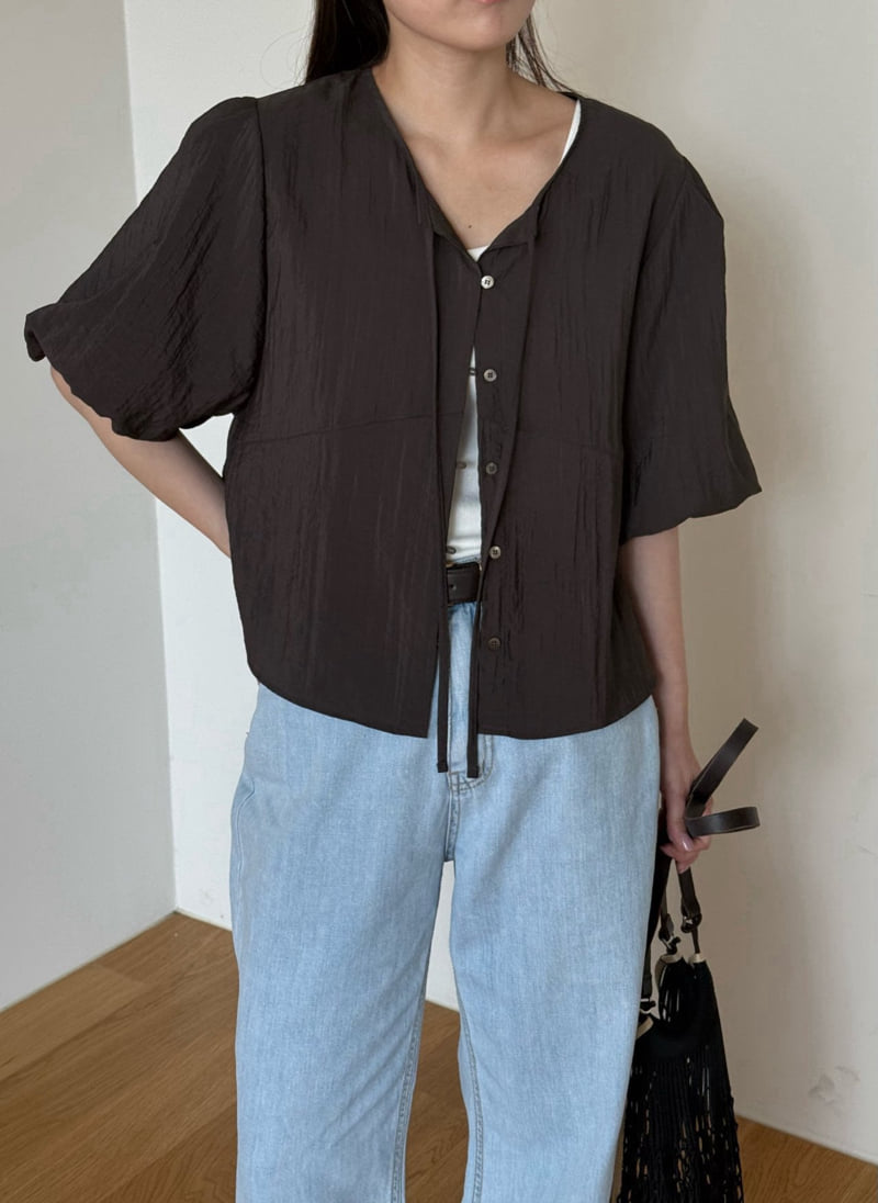 Amygrace - Korean Women Fashion - #vintageinspired - Bell Puff Blouse - 5