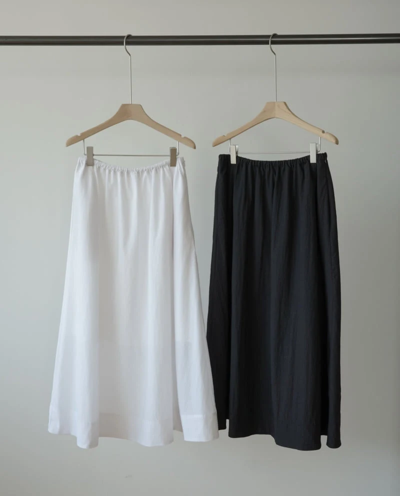 Amygrace - Korean Women Fashion - #vintageinspired - Flowy Tencel Skirt