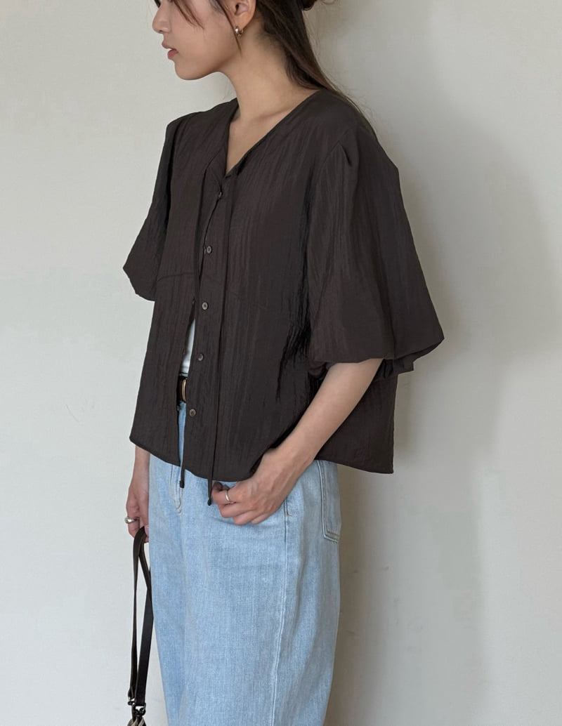 Amygrace - Korean Women Fashion - #vintagekidsstyle - Bell Puff Blouse - 6