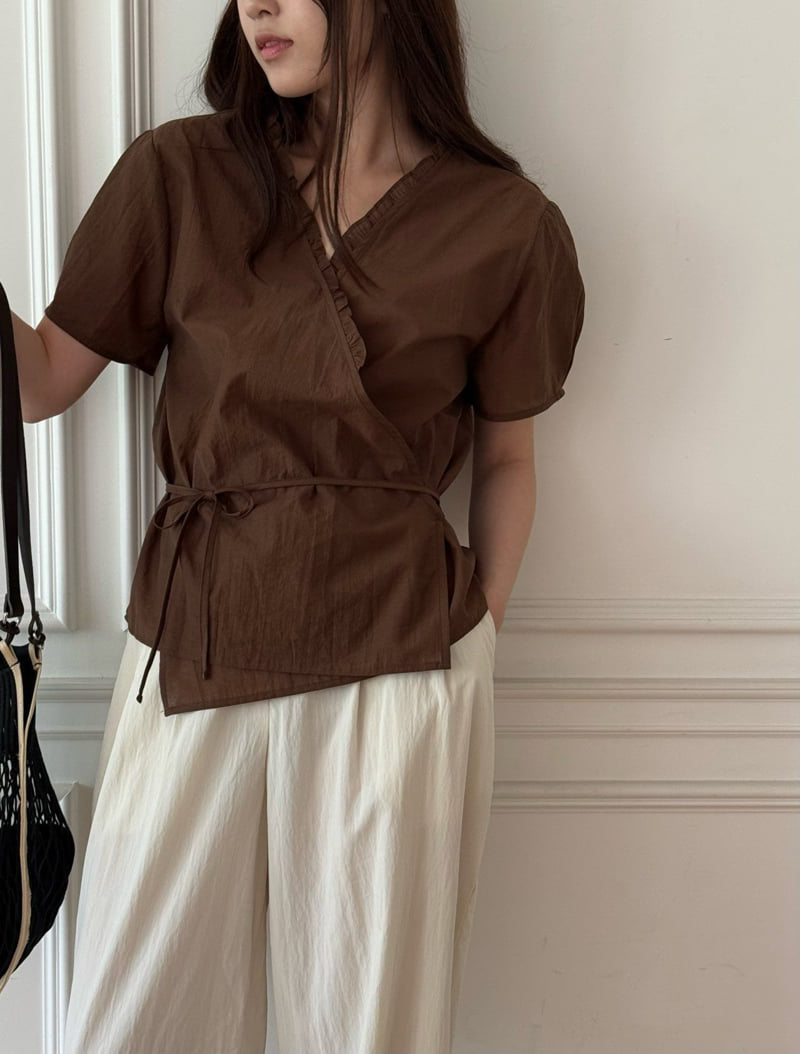 Amygrace - Korean Women Fashion - #womensfashion - Blur Wrap Frill Blouse - 9