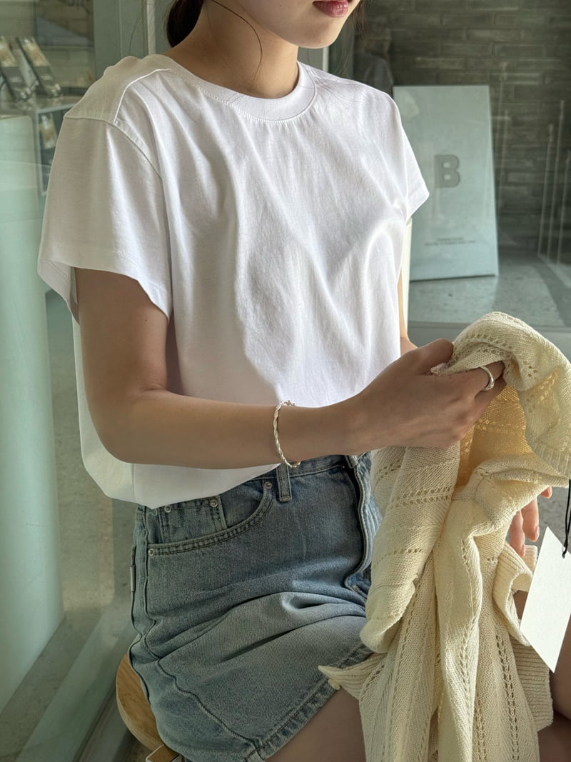Amygrace - Korean Women Fashion - #womensfashion - Simple Short Sleeve Tee - 5