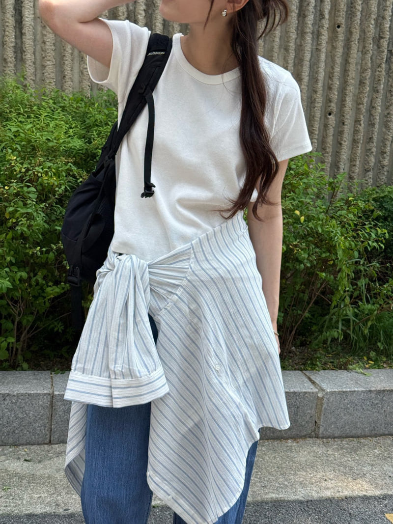 Amygrace - Korean Women Fashion - #womensfashion - Envy U-neck Short Sleeve Tee - 10