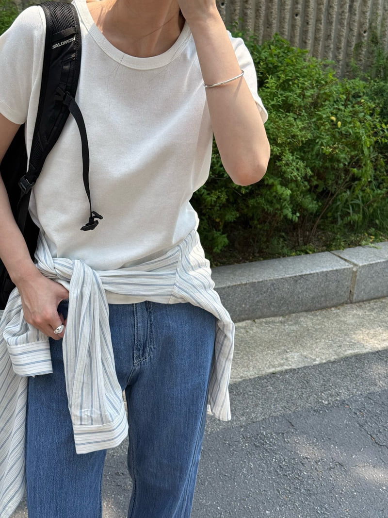 Amygrace - Korean Women Fashion - #womensfashion - Envy U-neck Short Sleeve Tee - 12
