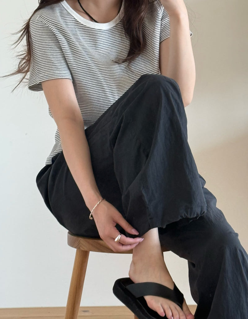 Amygrace - Korean Women Fashion - #womensfashion - Stuffer Banding Pants - 7