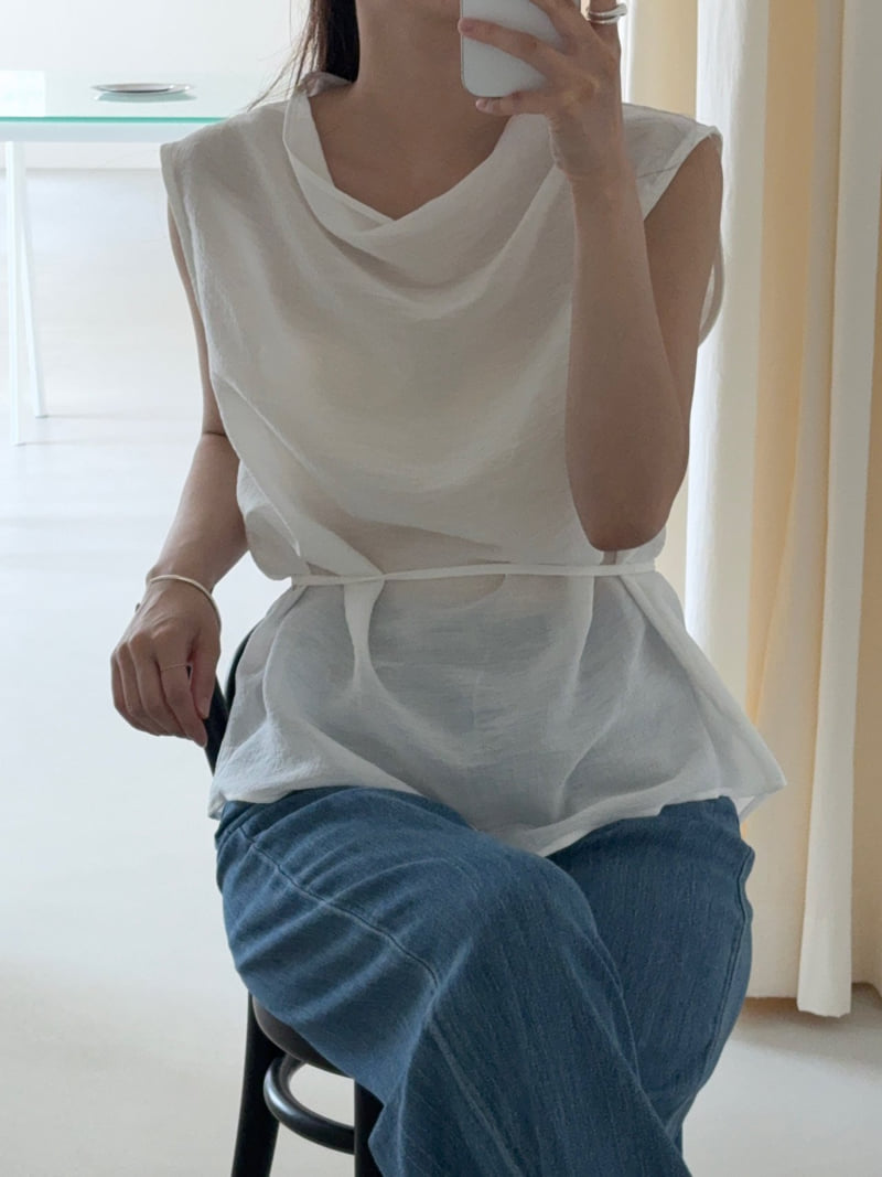 Amygrace - Korean Women Fashion - #womensfashion - Silk High-neck Sleeveless Blouse - 9