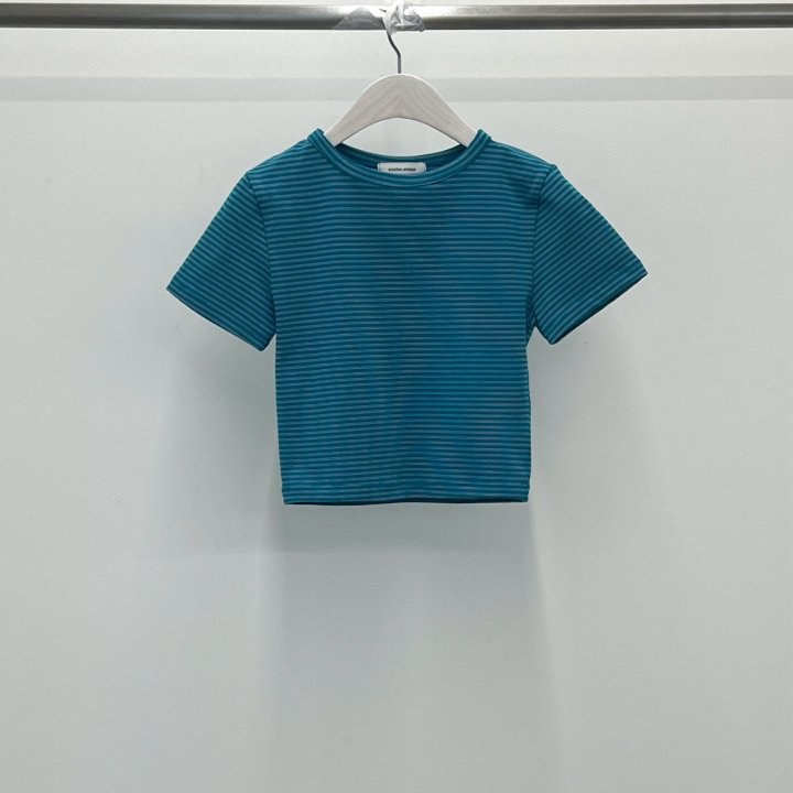 Another Avenue - Korean Women Fashion - #vintagekidsstyle - High Crop Tee - 5