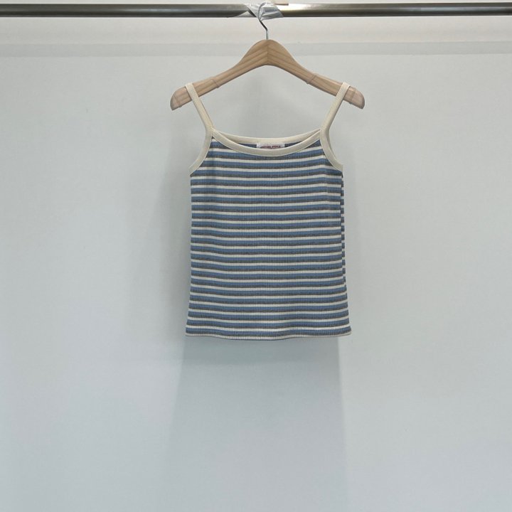 Another Avenue - Korean Women Fashion - #vintagekidsstyle - Rain Sleeveless Tee - 3