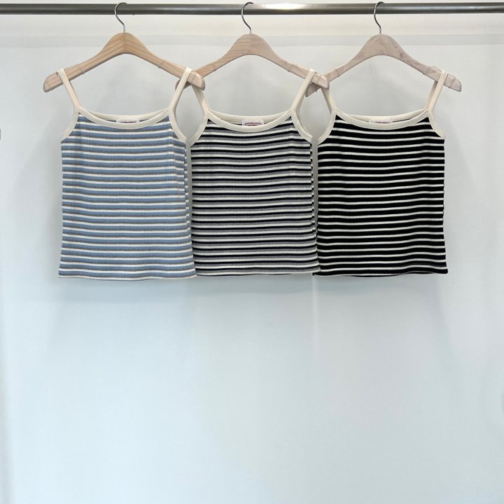 Another Avenue - Korean Women Fashion - #womensfashion - Rain Sleeveless Tee