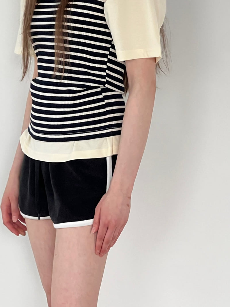 Another Avenue - Korean Women Fashion - #womensfashion - Terry Contrast Short Pants - 10