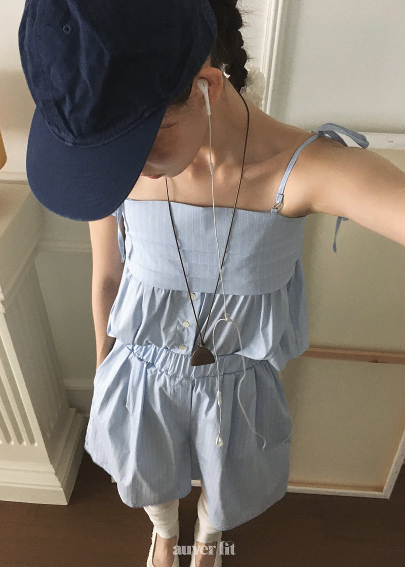 Auver_Fit - Korean Women Fashion - #momslook - Stripe Pleated Tank Top - 2