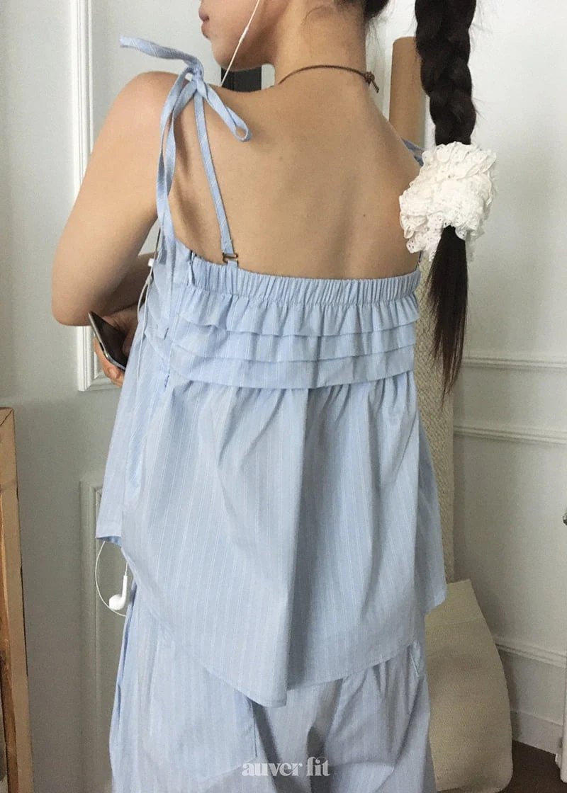 Auver_Fit - Korean Women Fashion - #womensfashion - Stripe Pleated Tank Top - 4