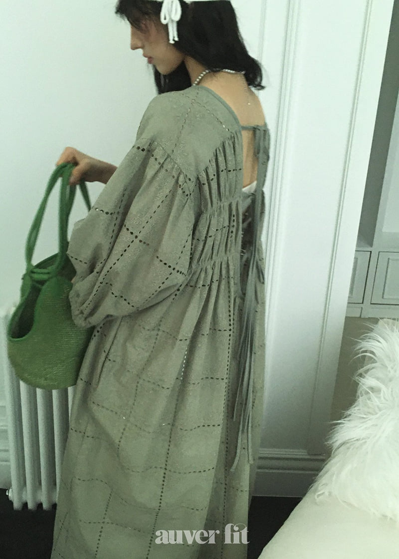 Auver_Fit - Korean Women Fashion - #momslook - Square Punching One-piece - 10