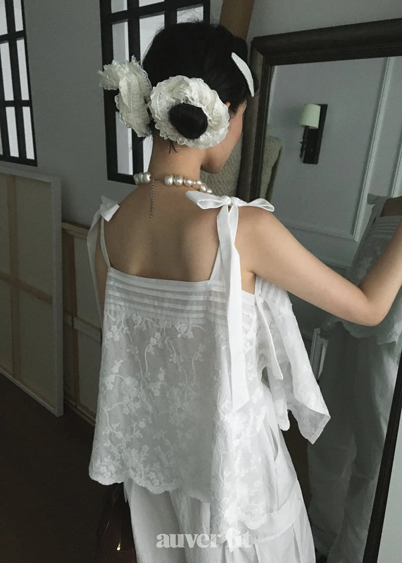 Auver_Fit - Korean Women Fashion - #restrostyle - Embroidered Poncho Sleeveless - 6