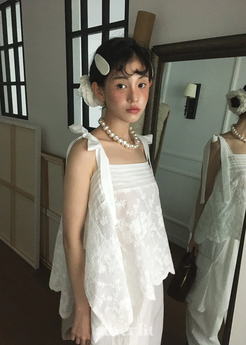 Auver_Fit - Korean Women Fashion - #romanticstyle - Embroidered Poncho Sleeveless - 7