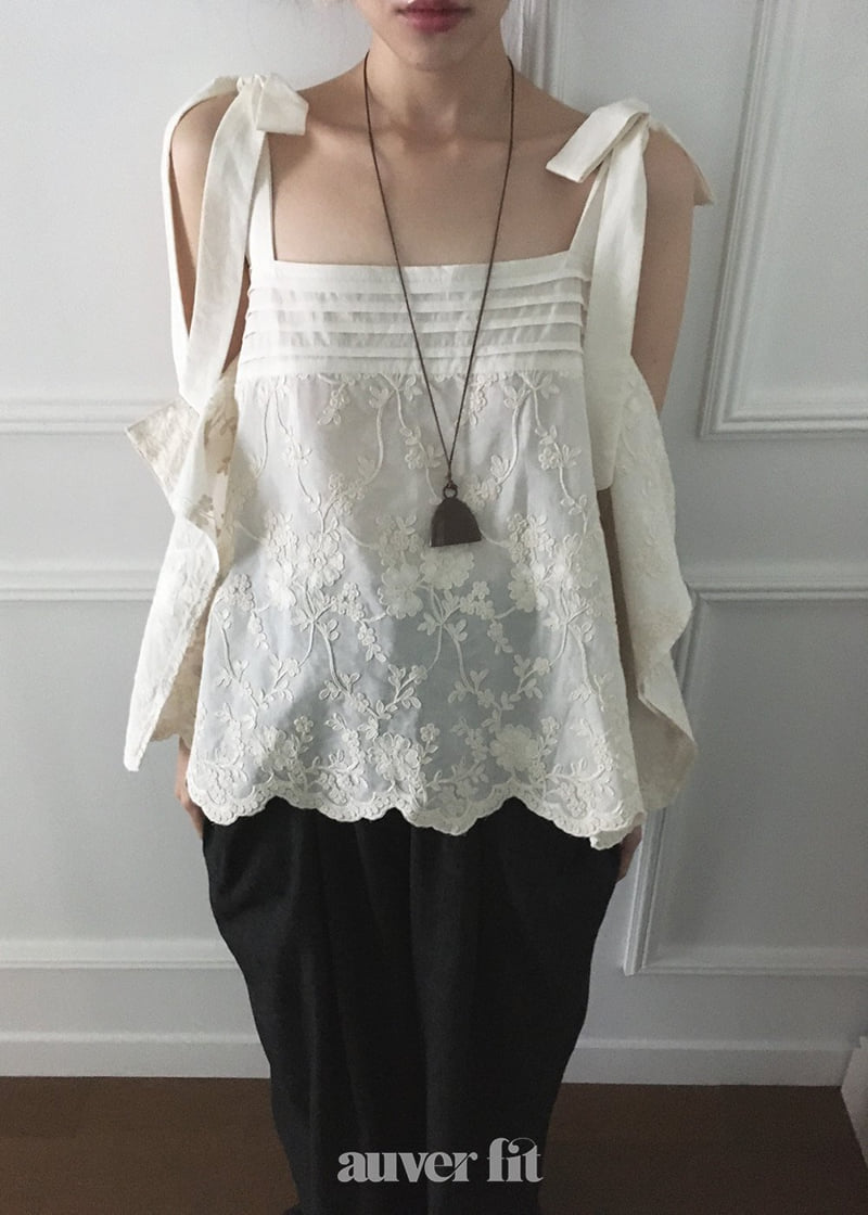 Auver_Fit - Korean Women Fashion - #thatsdarling - Embroidered Poncho Sleeveless - 9