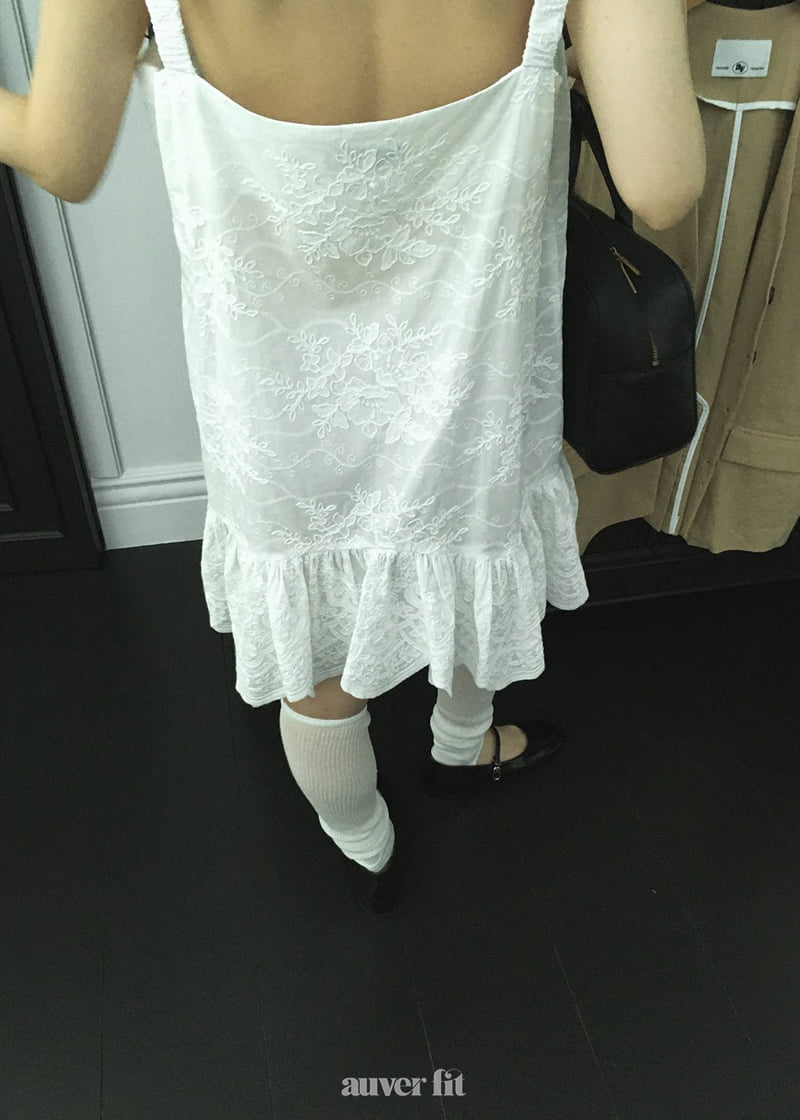 Auver_Fit - Korean Women Fashion - #womensfashion - String Embroidered One-piece - 8