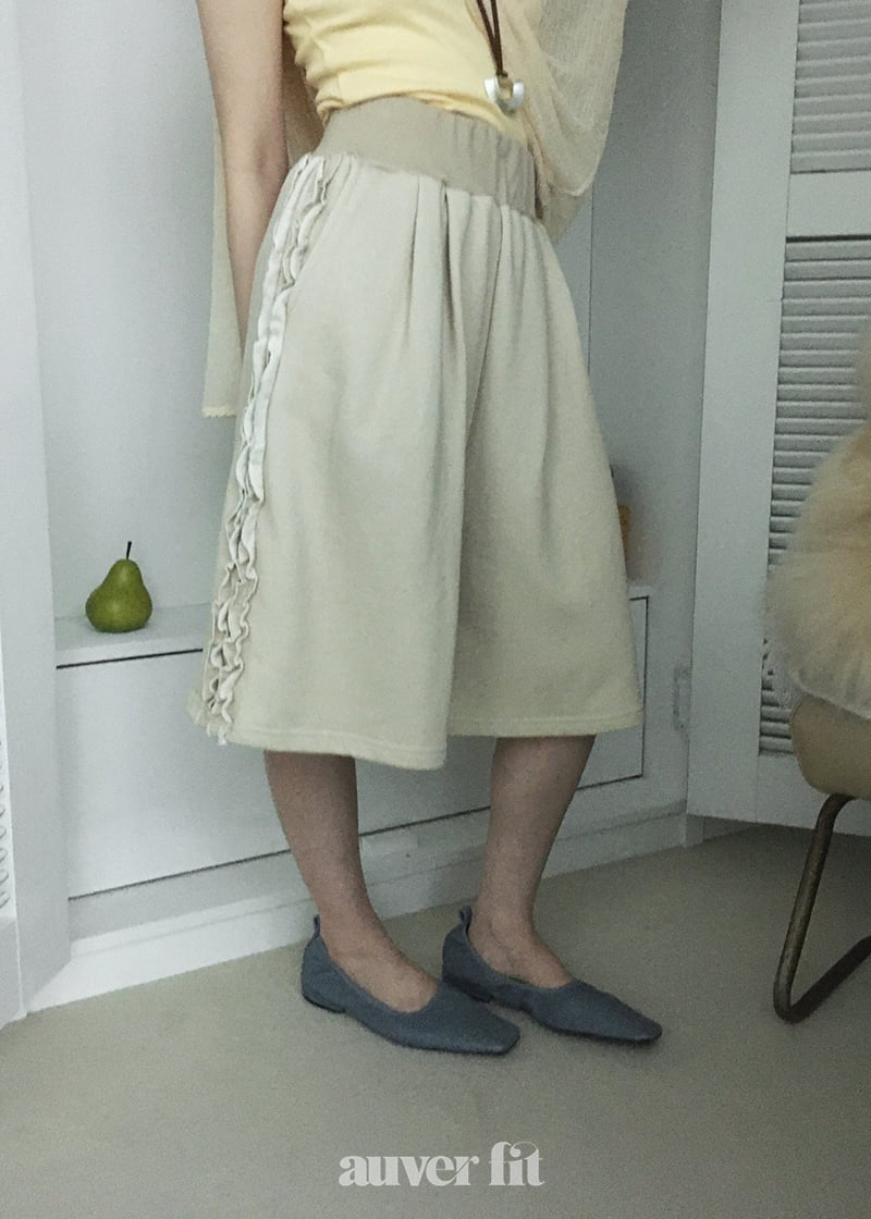 Auver_Fit - Korean Women Fashion - #womensfashion - Pigment Frill Shorts - 3
