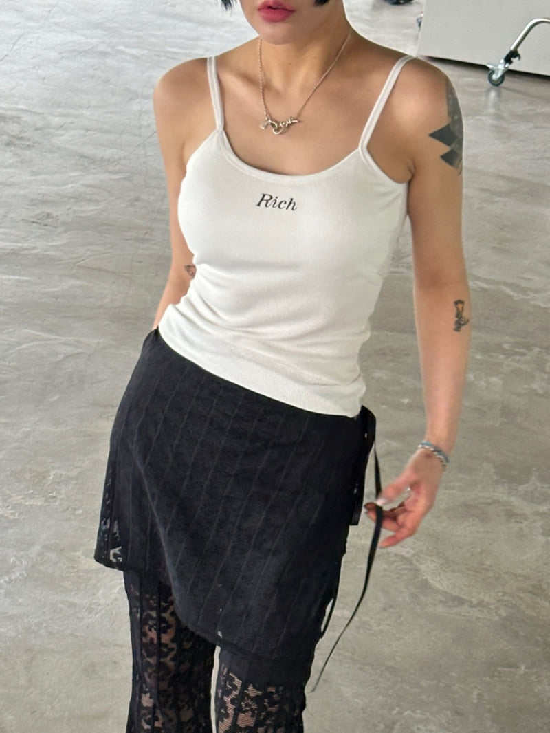 Chavi - Korean Women Fashion - #momslook - Rich Cap Sleeveless Tee - 7