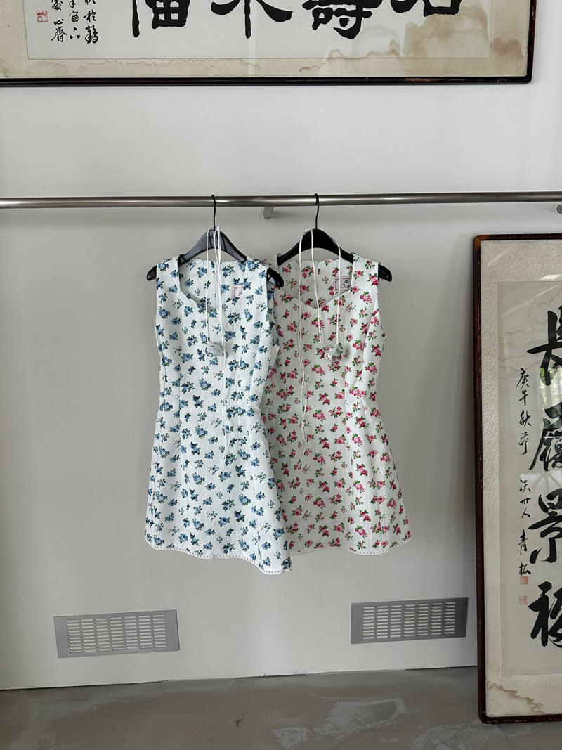Chavi - Korean Women Fashion - #momslook - Elui One-piece (Corsage Set)