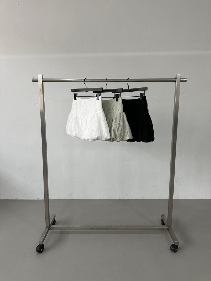 Chavi - Korean Women Fashion - #womensfashion - Mitchell Balloon Skirt (Inner Pants)