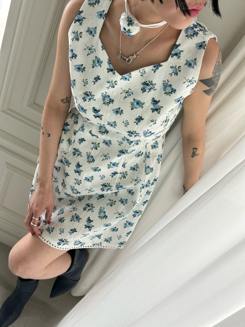 Chavi - Korean Women Fashion - #womensfashion - Elui One-piece (Corsage Set) - 8