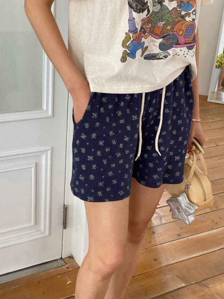 Diana - Korean Women Fashion - #momslook - Croiffle Half Pants - 9