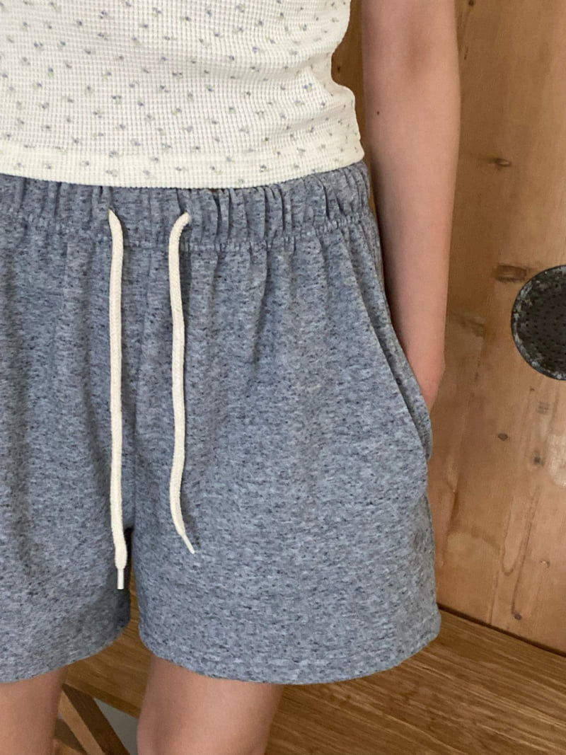 Diana - Korean Women Fashion - #momslook - Cookies Cream Half Pants - 3