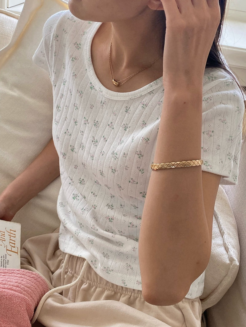 Diana - Korean Women Fashion - #momslook - Molly Tee - 12