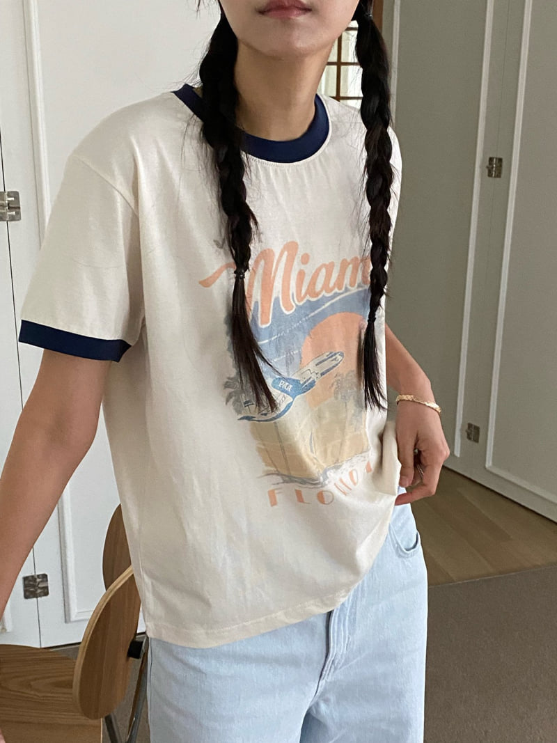 Diana - Korean Women Fashion - #restrostyle - Visit Tee - 9