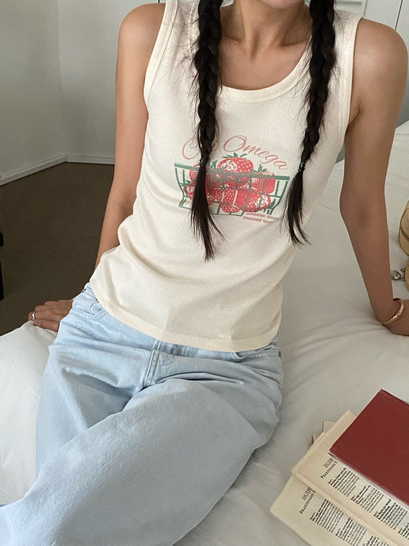 Diana - Korean Women Fashion - #shopsmall - Berry Sleeveless Tee - 10