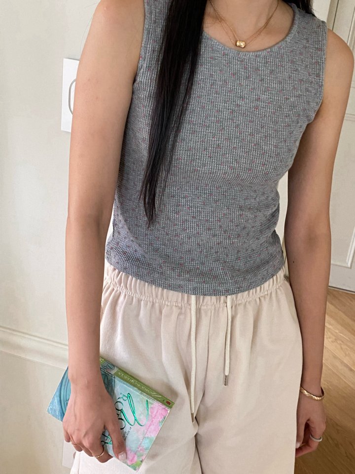 Diana - Korean Women Fashion - #womensfashion - Sunday Sleeveless Tee - 8