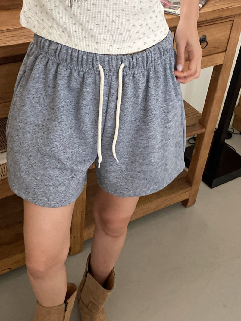 Diana - Korean Women Fashion - #womensfashion - Cookies Cream Half Pants - 6