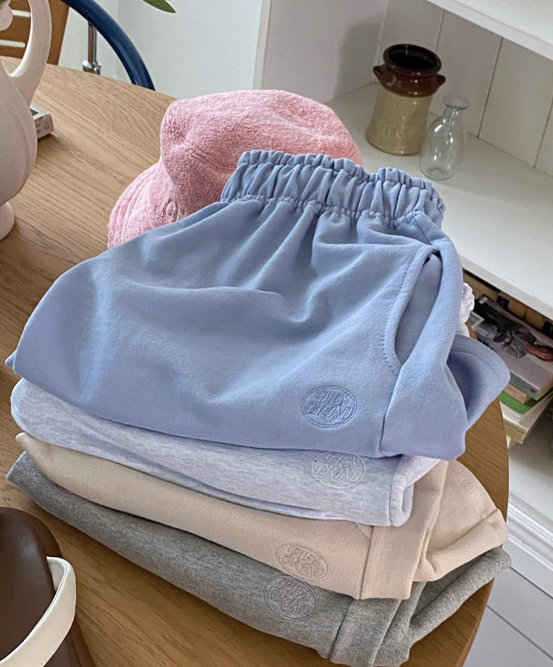 Diana - Korean Women Fashion - #womensfashion - Bread Half Pants - 12