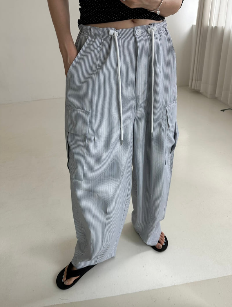 Dress U - Korean Women Fashion - #momslook - Striped Cargo Pants - 2