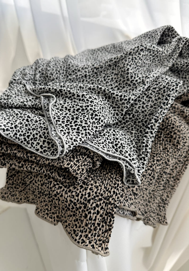 Dress U - Korean Women Fashion - #momslook - Leopard Wave Pants - 9