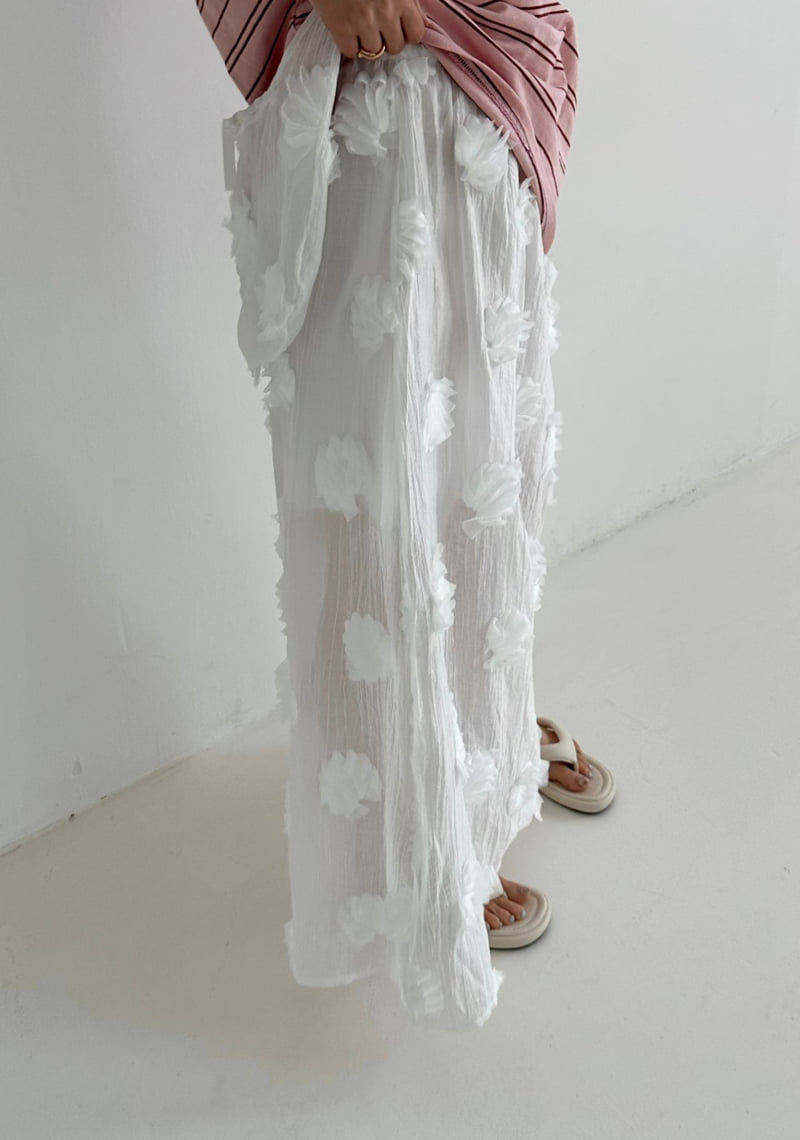 Dress U - Korean Women Fashion - #momslook - Embroidered Flower Skirt - 11