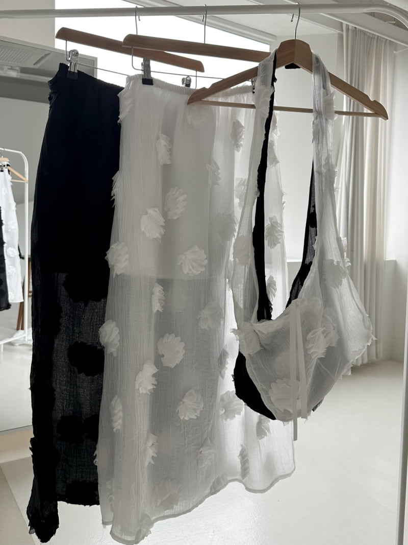 Dress U - Korean Women Fashion - #momslook - Embroidered Flower Skirt - 3