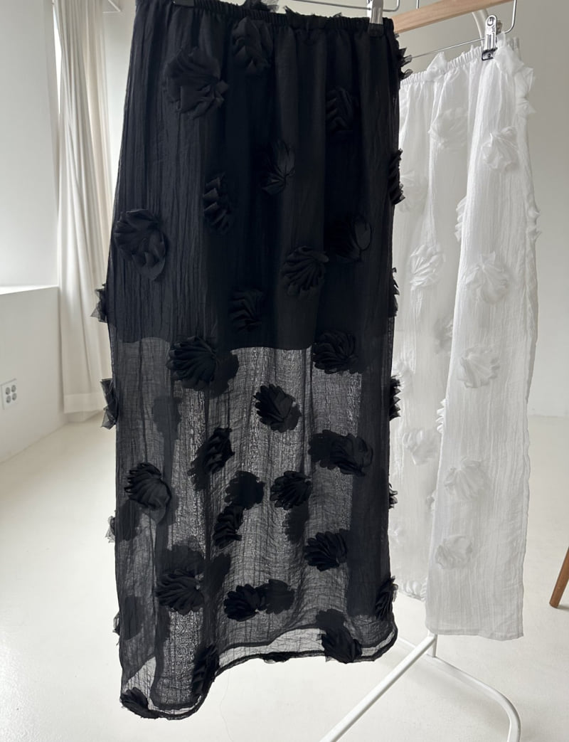 Dress U - Korean Women Fashion - #momslook - Embroidered Flower Skirt - 5