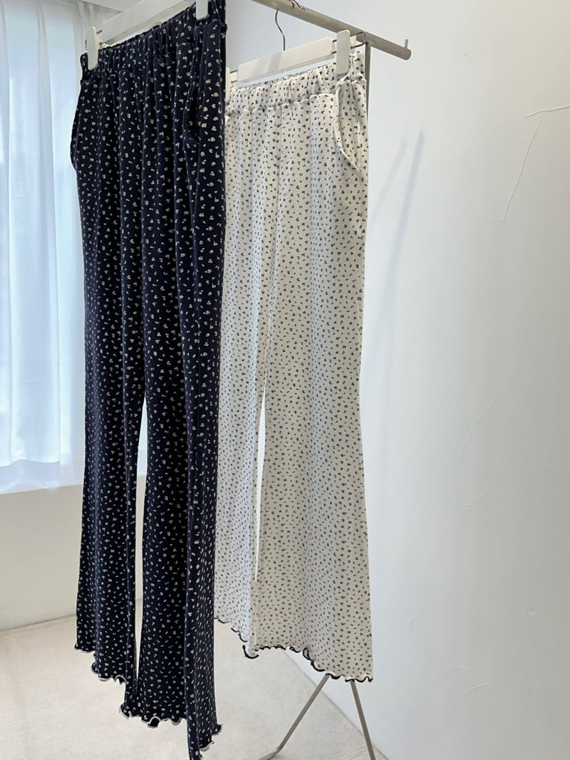 Dress U - Korean Women Fashion - #momslook - Holiday Punching Bootcut Pants - 10