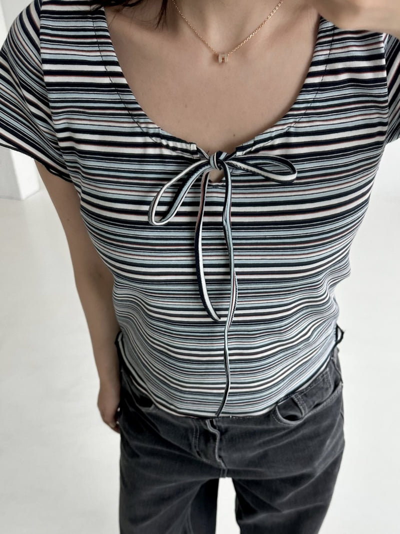 Dress U - Korean Women Fashion - #restrostyle - Striped Wave Tee - 12